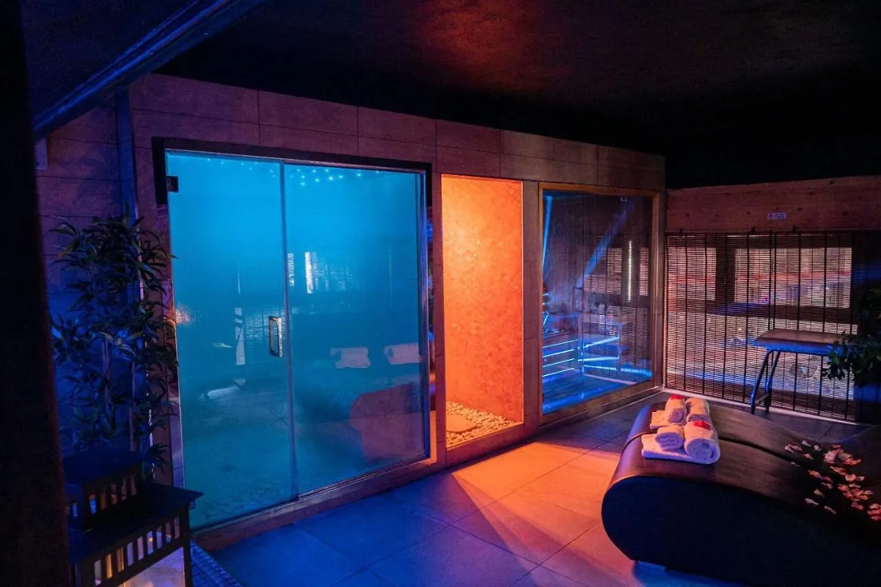 ***  Hotel Angioino & Spa Naples Italy