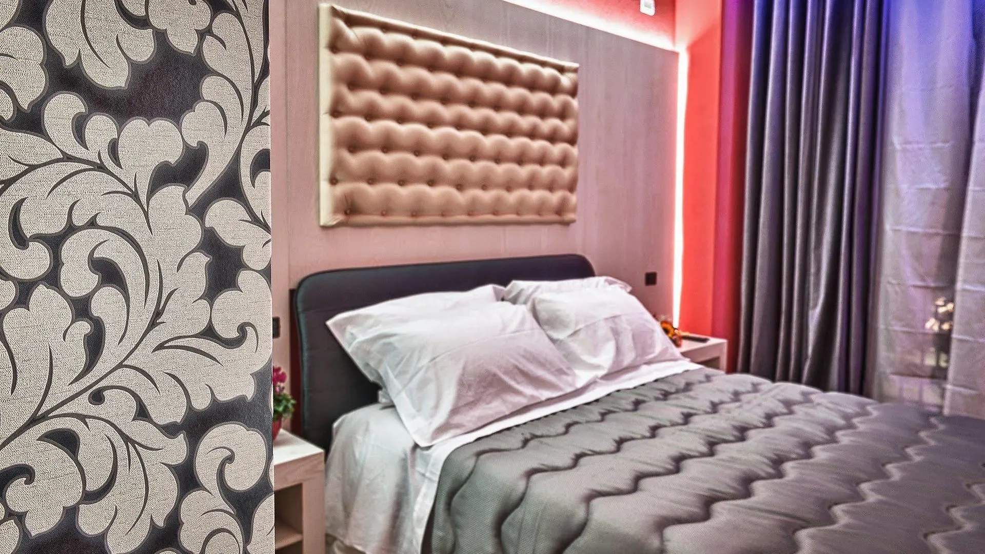 ***  Hotel Angioino & Spa Naples Italy